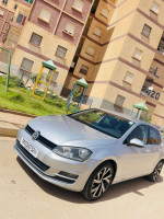 voitures-volkswagen-golf-7-2017-trendline-el-bayadh-algerie