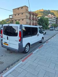 van-renault-trafic-2014-tizi-ouzou-algeria