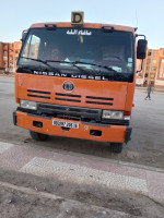 camion-nissan-ud-64-15-طن-2006-ouled-moussa-boumerdes-algerie