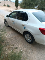 voitures-dacia-logan-2015-boumedfaa-ain-defla-algerie