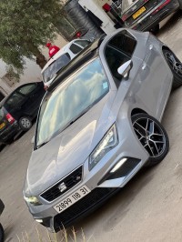 سيارات-seat-leon-2018-fr-بئر-الجير-وهران-الجزائر