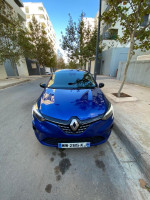 voitures-renault-clio-5-2023-techno-plus-oran-algerie