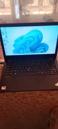 PC Portable AMD Pro et I5 lire l'annonce 