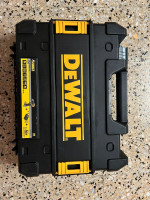 batiment-construction-dewalt-visseuse-perceuse-18v-2x-batteries-5ah-dely-brahim-alger-algerie