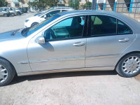 voitures-mercedes-classe-e-2000-les-eucalyptus-alger-algerie