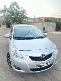 سيارات-toyota-yaris-sedan-2011-قالمة-الجزائر