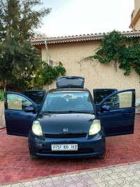 سيارات-daihatsu-sirion-2005-سيدي-موسى-الجزائر