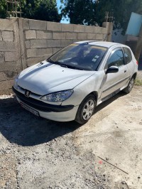 سيارات-peugeot-206-2002-أوقاس-بجاية-الجزائر