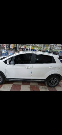 سيارات-livan-x3-pro-2025-automatique-avec-toi-ouvrant-قسنطينة-الجزائر
