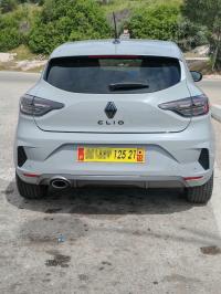 cars-renault-clio-5-2025-esprit-alpine-azzaba-skikda-algeria