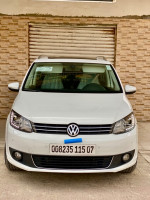 voitures-volkswagen-touran-2015-life-biskra-algerie