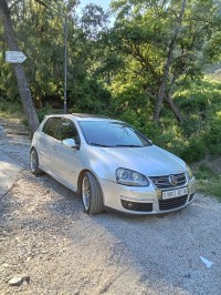 سيارات-volkswagen-golf-5-2007-r32-تاسكريوت-بجاية-الجزائر