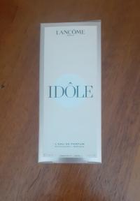 femme-parfum-said-hamdine-alger-algerie