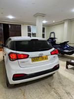 moyenne-berline-hyundai-i20-2019-ain-benian-alger-algerie