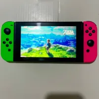 Nintendo switch v1 2017 flashé tres bon etat 22 jeux installés 