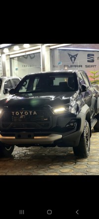 السيارات-النفعية-toyota-hilux-2026-gr-عنابة-الجزائر