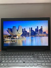 Lenovo ideapad 320 I7-6500U 15,6 8gb 1TO 