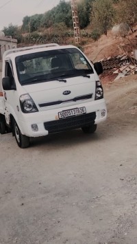 شاحنة-kia-k2500-2019-تابلاط-المدية-الجزائر