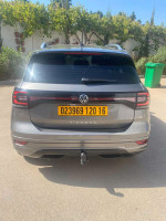 voitures-volkswagen-touran-cross-2020-kouba-alger-algerie