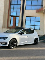 voitures-seat-leon-2015-linea-r-tlemcen-algerie