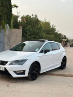 voitures-seat-leon-2015-linea-r-tlemcen-algerie