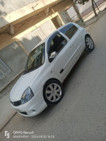 voitures-renault-clio-2-2003-taoura-souk-ahras-algerie