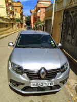 berline-renault-symbol-2018-collection-ain-benian-alger-algerie