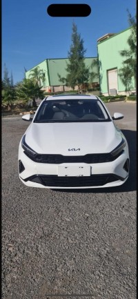 voitures-kia-k3-2025-luxury-guelma-algerie