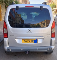 commerciale-peugeot-partner-2014-tepee-allure-ain-lahdjar-setif-algerie