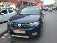 voitures-dacia-sandero-2017-stepway-dar-el-beida-alger-algerie