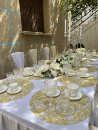 Location vaisselle café dîner 