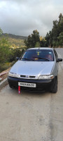 citadine-fiat-palio-2005-fire-ouled-yaich-blida-algerie