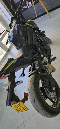 motos-et-scooters-kawasaki-z900-2024-batna-algerie