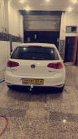 moyenne-berline-volkswagen-golf-7-2013-birtouta-alger-algerie