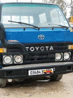 camion-toyota-دوبل-كابين-1990-tizi-nbechar-setif-algerie