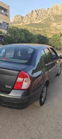 سيارات-renault-clio-classique-2005-برج-بونعامة-تيسمسيلت-الجزائر
