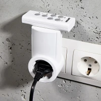 Prise électrique avec télécommande 10A 2300W BEETRO