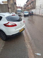 voitures-renault-megane-3-2012-new-play-baraki-alger-algerie