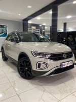 voitures-volkswagen-t-roc-2023-troc-ben-aknoun-alger-algerie