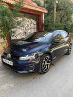 moyenne-berline-volkswagen-golf-7-2016-cara-plus-bouira-algerie