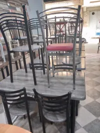 Tables et chaises tous les modèles 