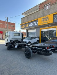 camion-izuzu-npr-el-oued-algerie