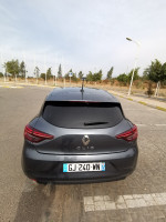 voitures-renault-clio-5-evolution-2022-algerie