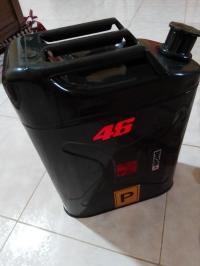 BIDON JERRYCAN POUR VHC 4X4