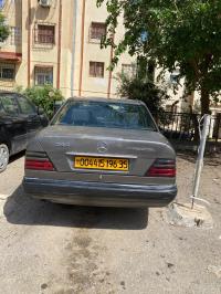 سيارات-mercedes-250-sans-turbo-1996-برج-منايل-بومرداس-الجزائر