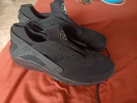 Nike Huarache Neuf pointure 41-42
