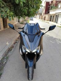 دراجات-نارية-وسكوترات-yamaha-tmax-sx-2020-بئر-الجير-وهران-الجزائر