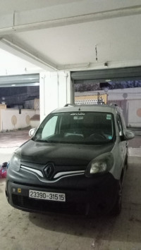 voitures-renault-kangoo-2015-grand-confort-utilitaire-tizi-ouzou-algerie