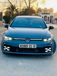 voitures-volkswagen-golf-8-2023-gtd-el-oued-algerie