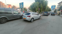 voitures-opel-astra-2011-g-dely-brahim-alger-algerie